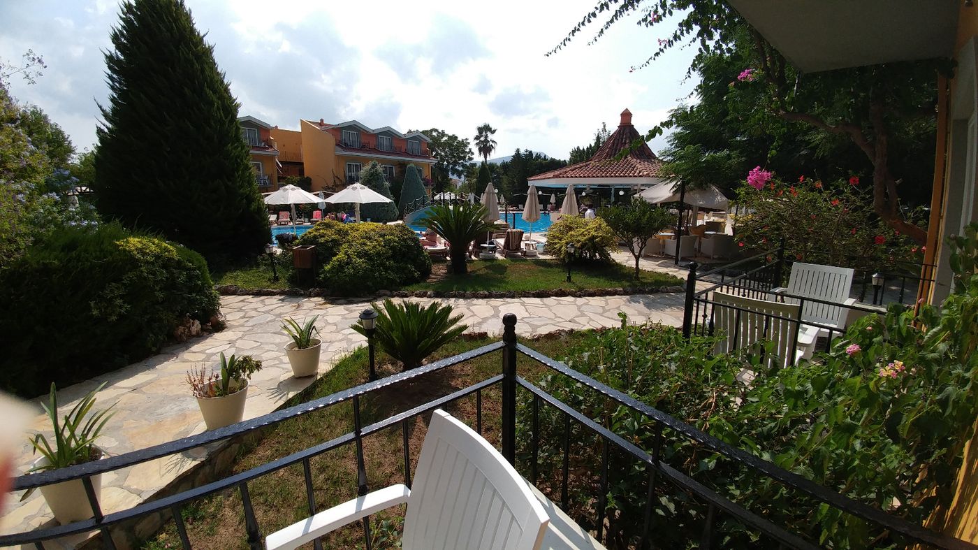 Club-Alla-Turca-Room-17