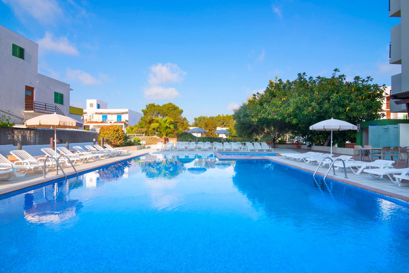 AzuLine-Hotel-S-Anfora---Fleming---Adults-Only-General-view-4