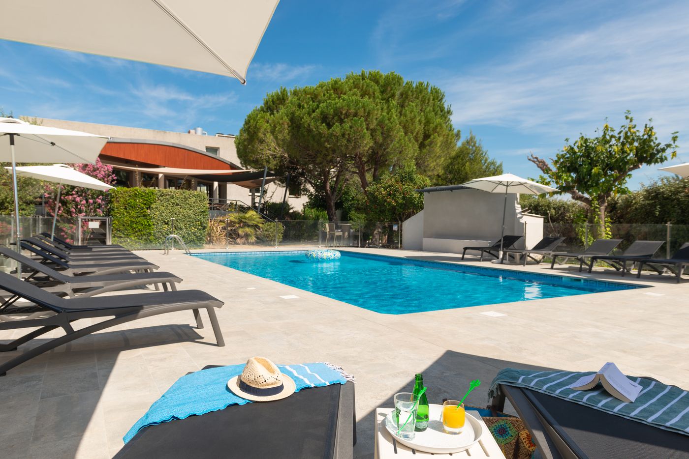 Kyriad Montpellier Lunel - France - LUNEL - General view - 10
