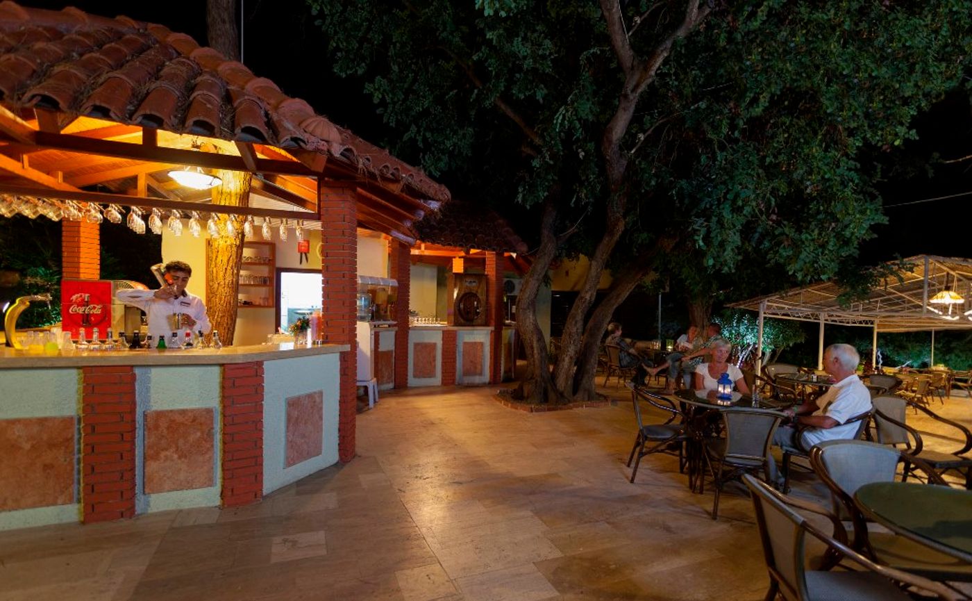 Miarosa-Incekum-West-Resort-Terrace-16