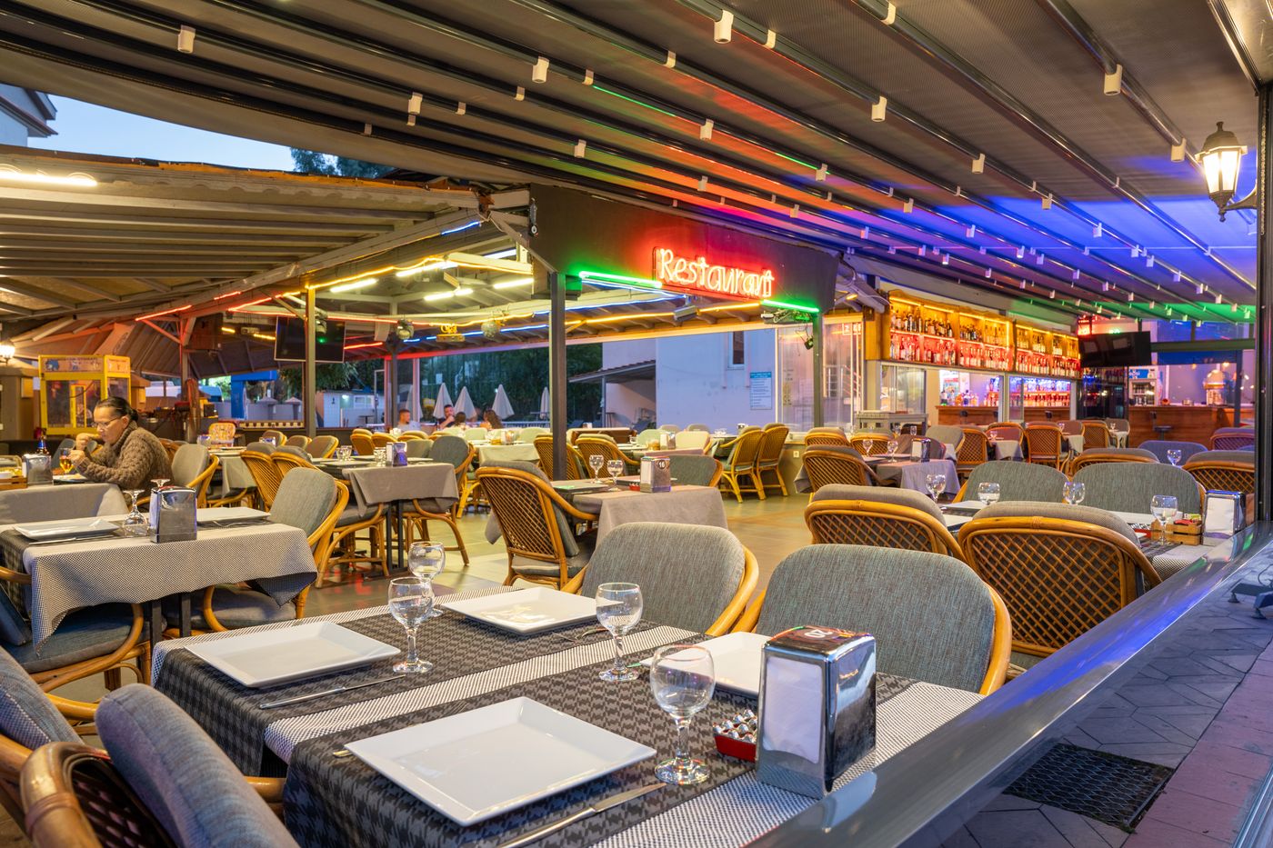 Grand Villa Sol Apart