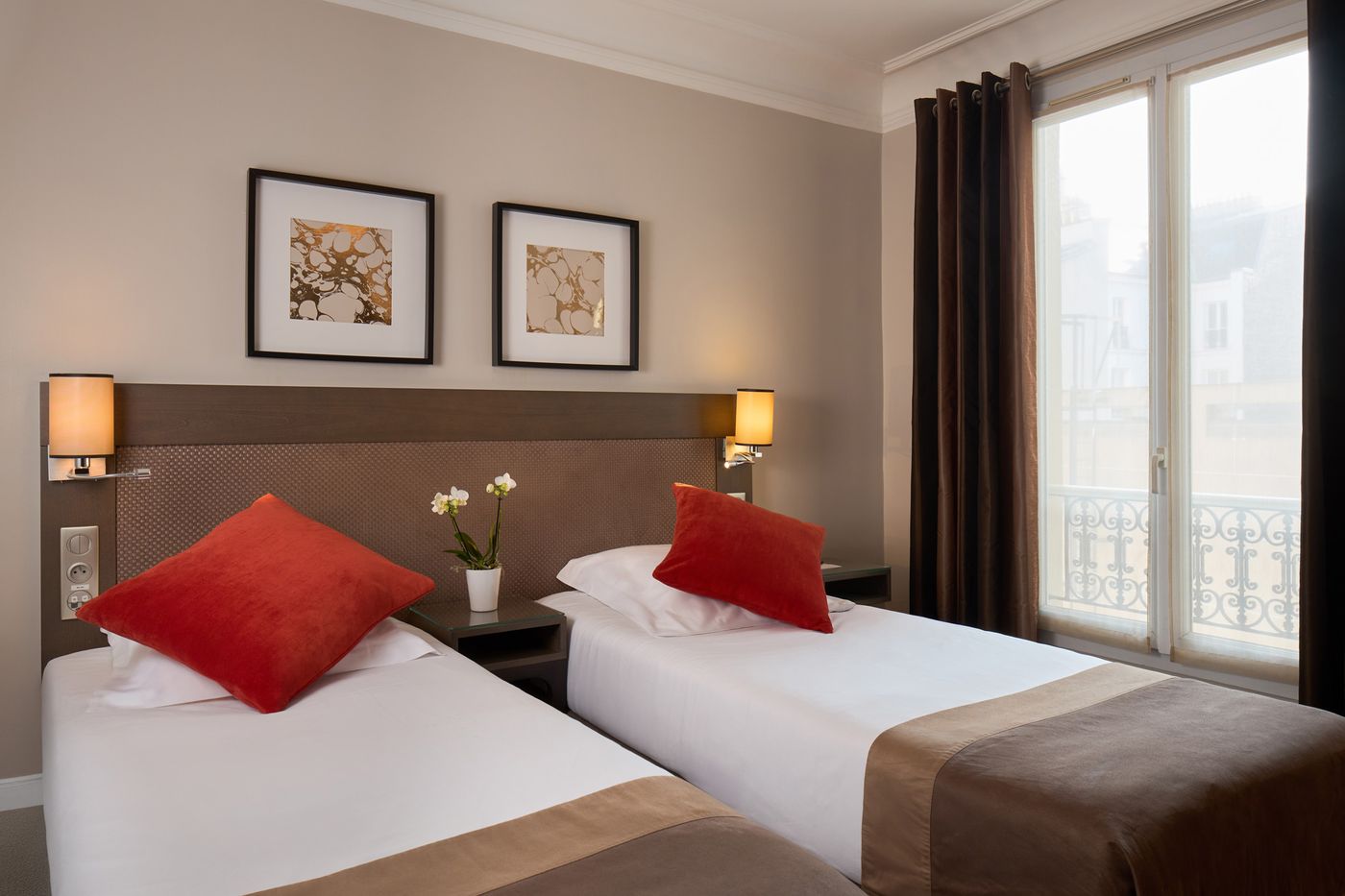 Regence-Etoile-Room-25