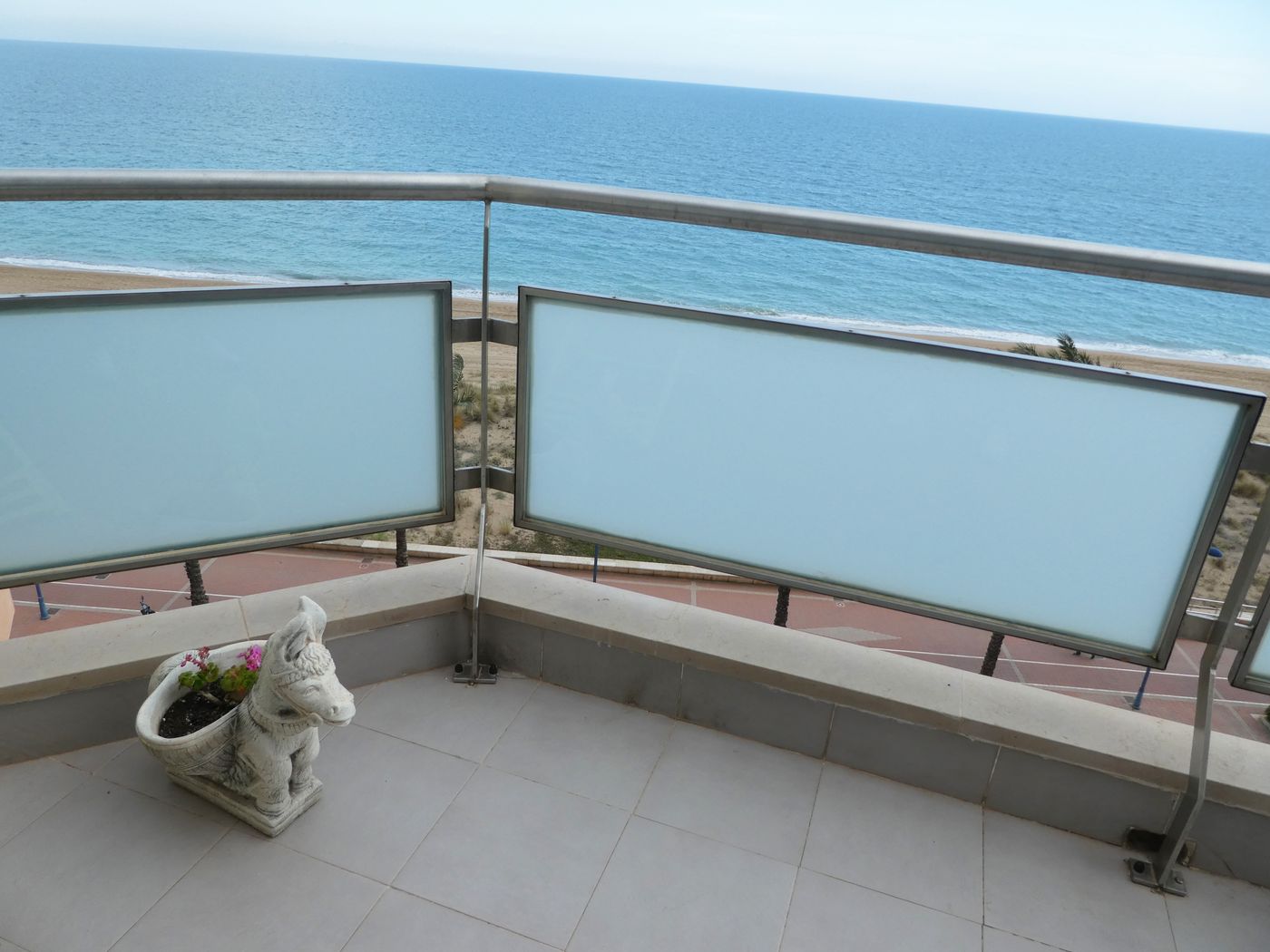 Apartamentos-Surfing3000-Terrace-41