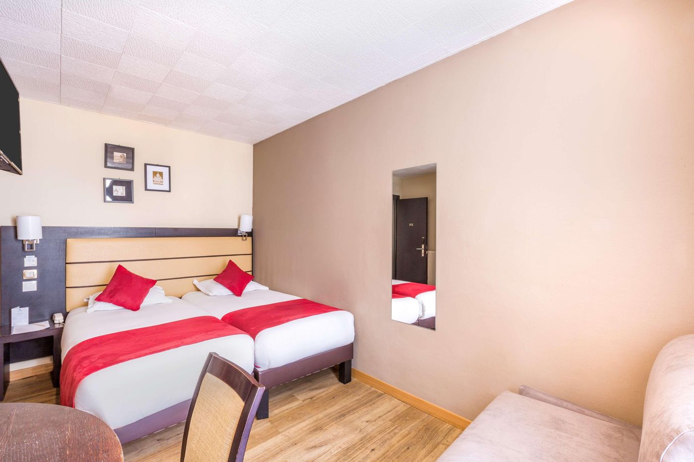 Faubourg-216-224-Room-32