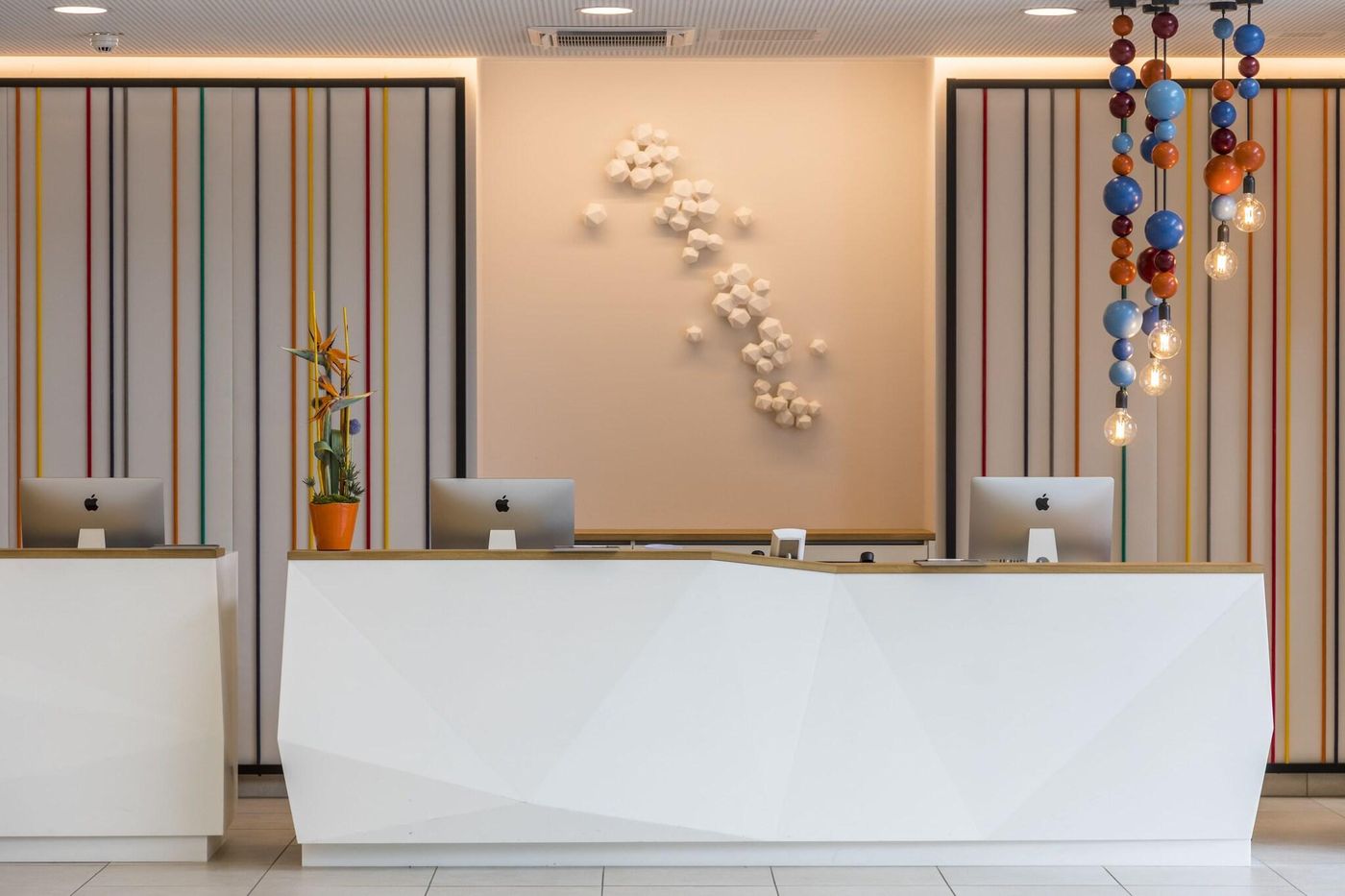 Capri-By-Fraser-Berlin-Lobby-4