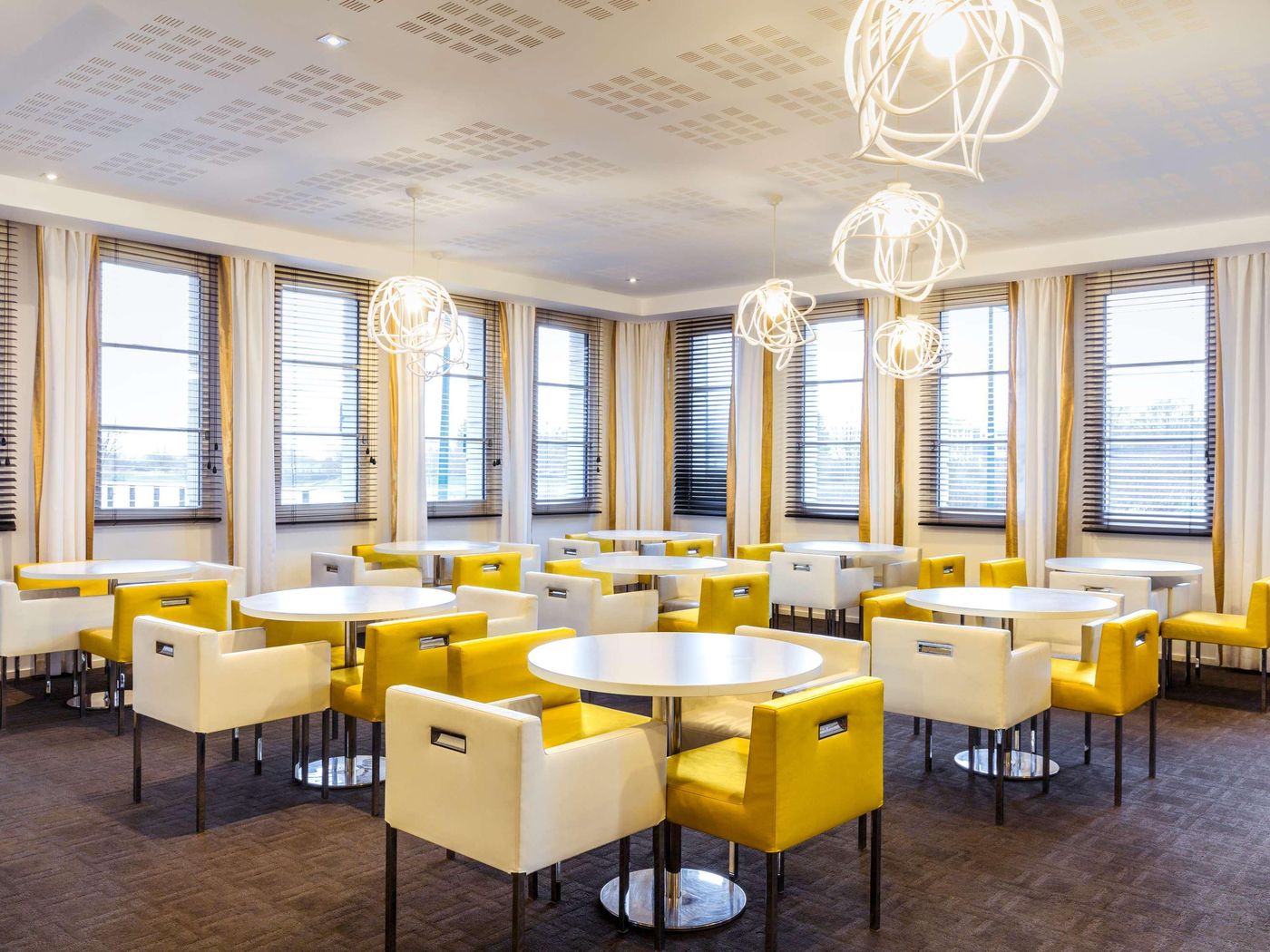 Adagio-Aparthotel-Serris-Val-d-Europe-General-view-19