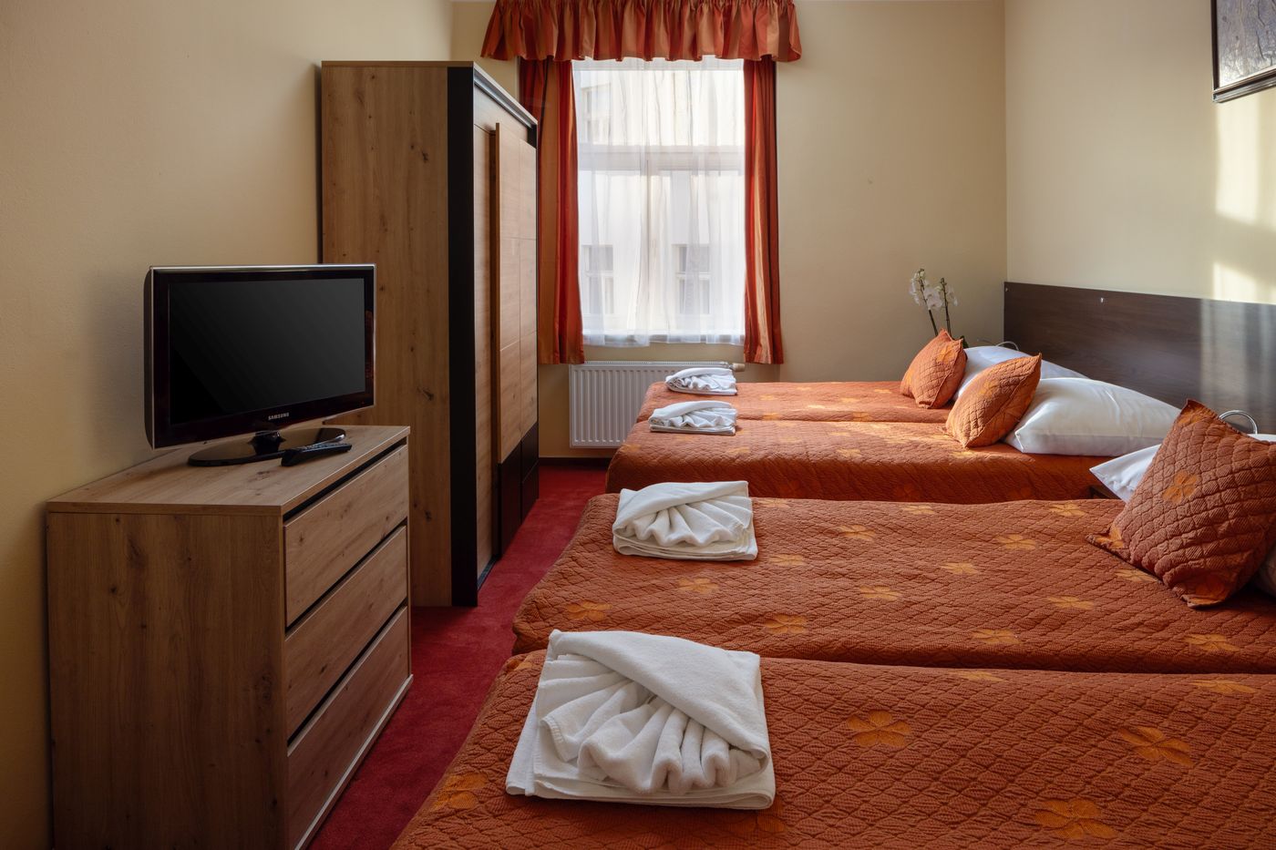 Anyday-Apartments-Room-7