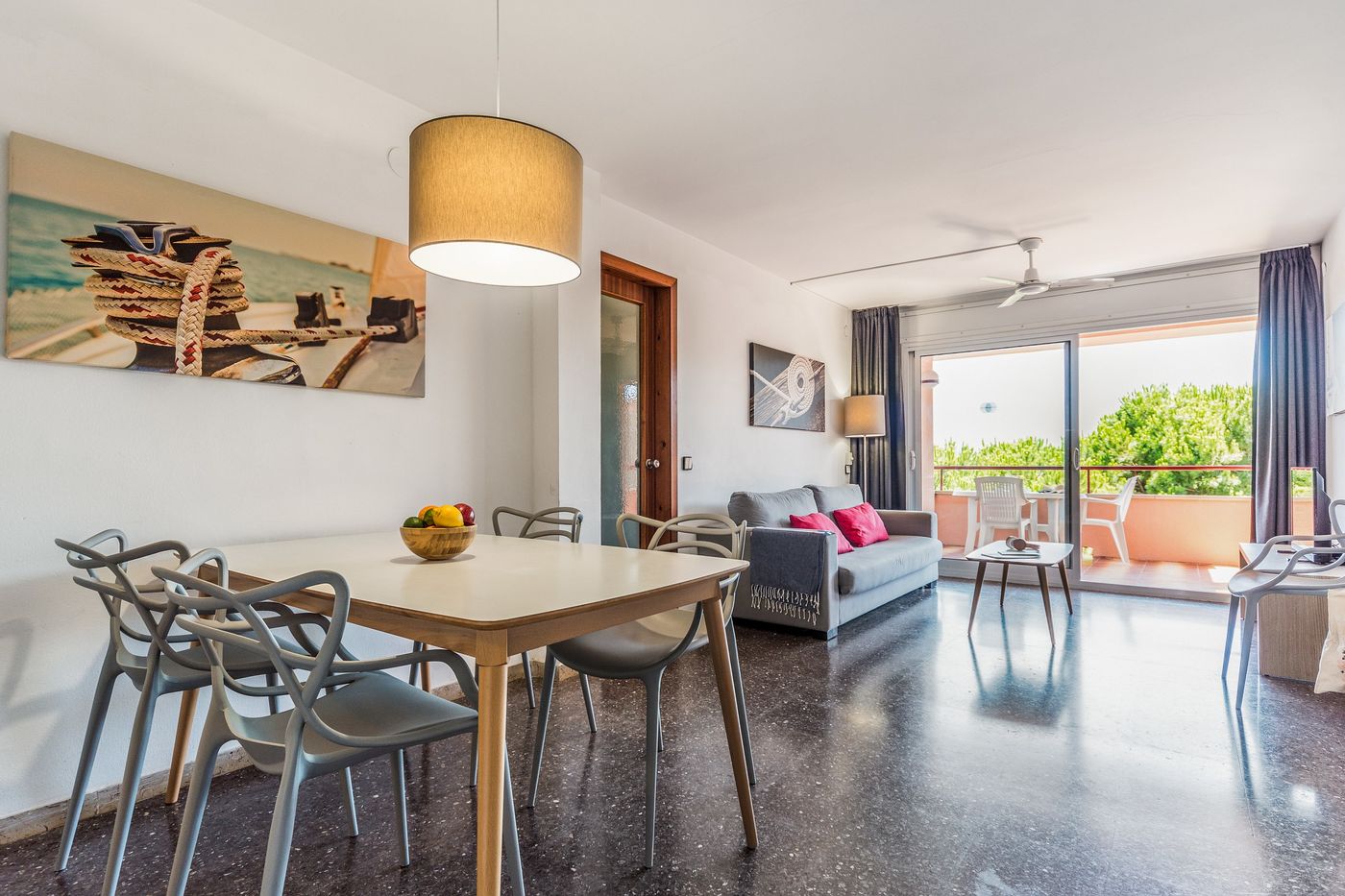 Pierre---Vacances-Comarruga-Room-30