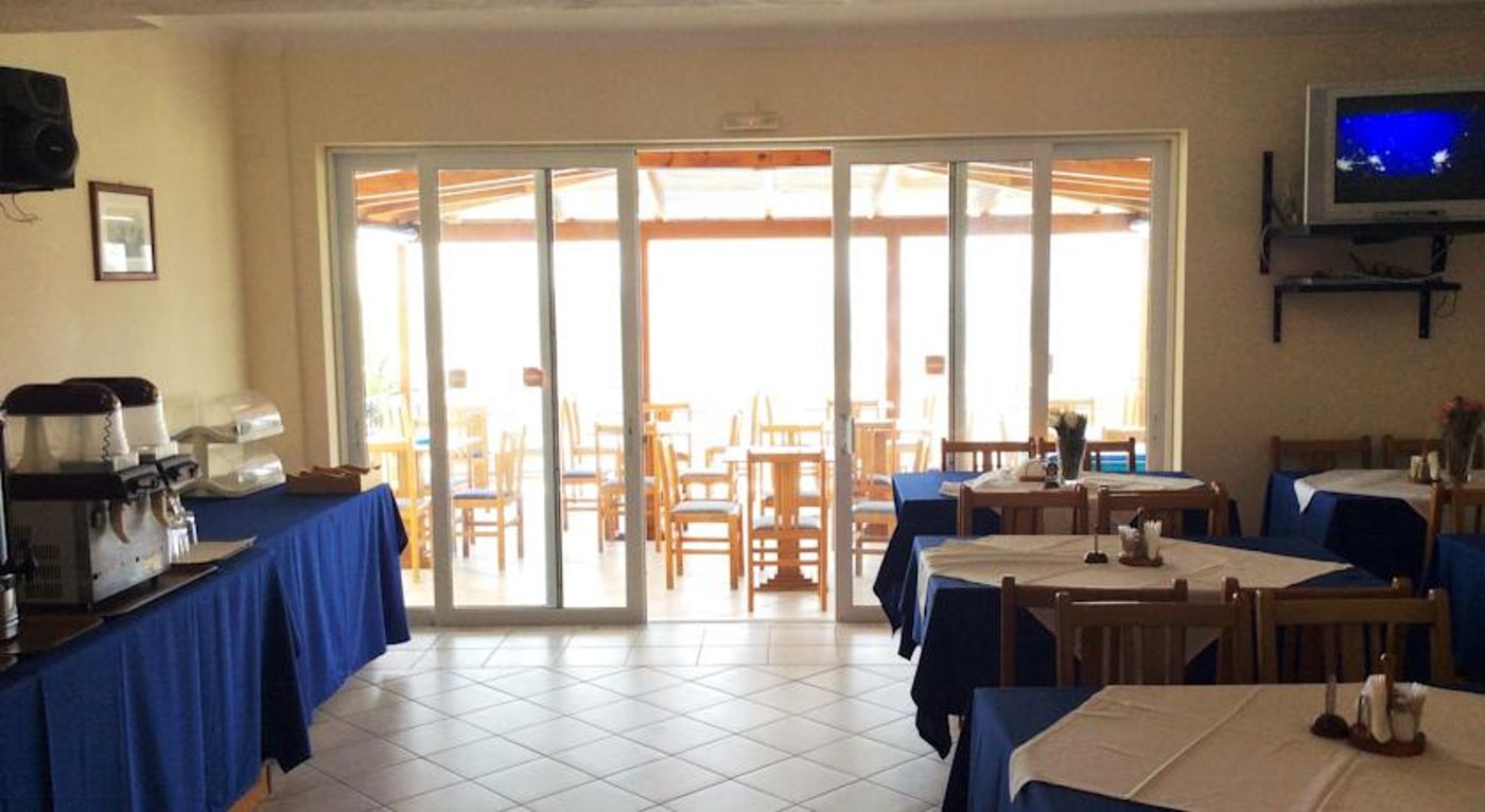 Andreolas Beach Hotel