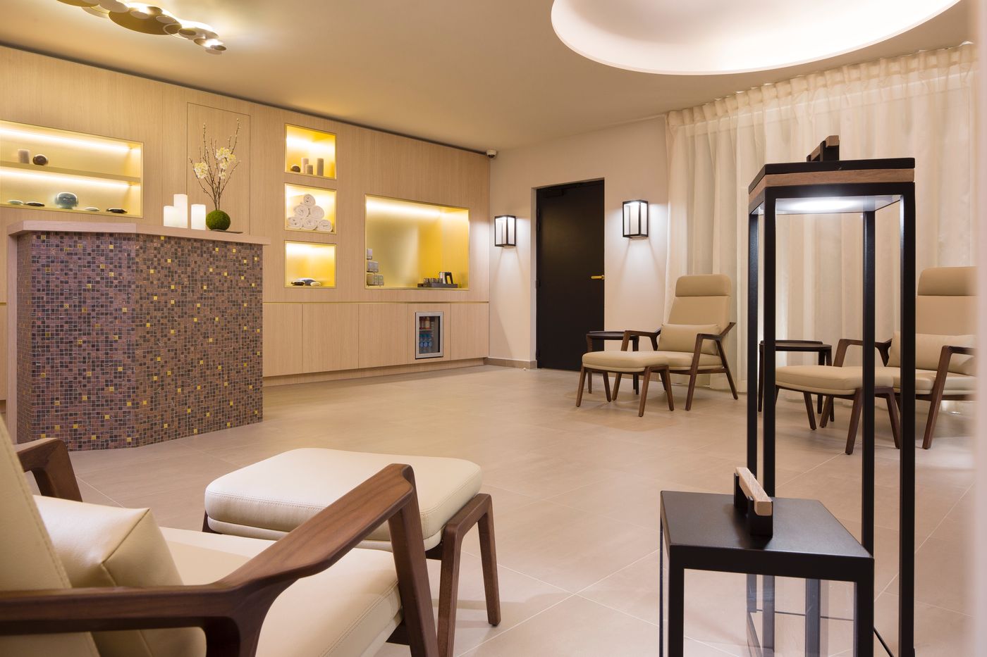 Le-Tsuba-Hotel-Sports-and-Entertainment-3