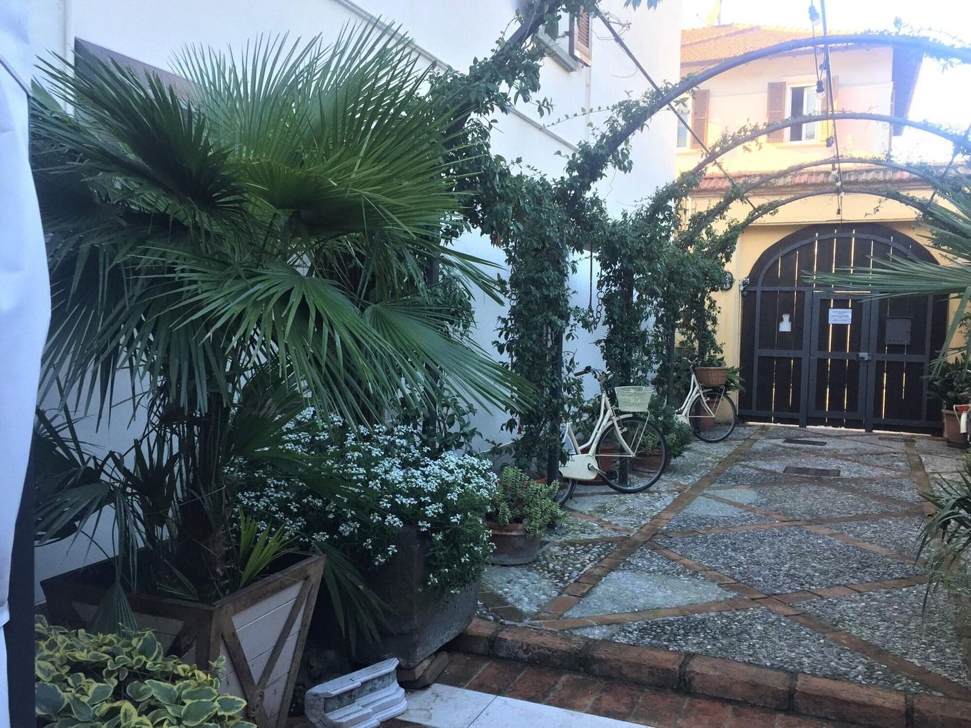 Il Giardino Segreto-Italy-ISEO-Lobby-9