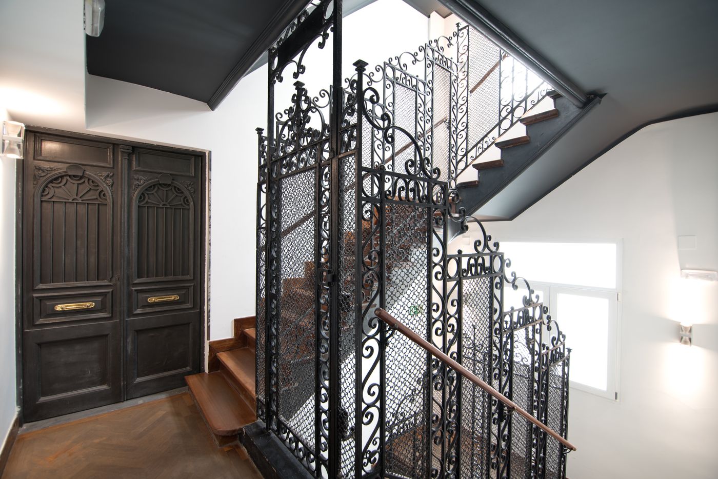 Petit-Palace-Puerta-del-Sol-Lobby-2