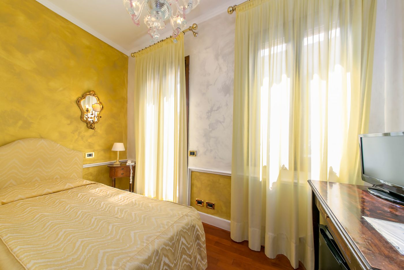 Pantalon-Italy-VENEZIA-Room-10