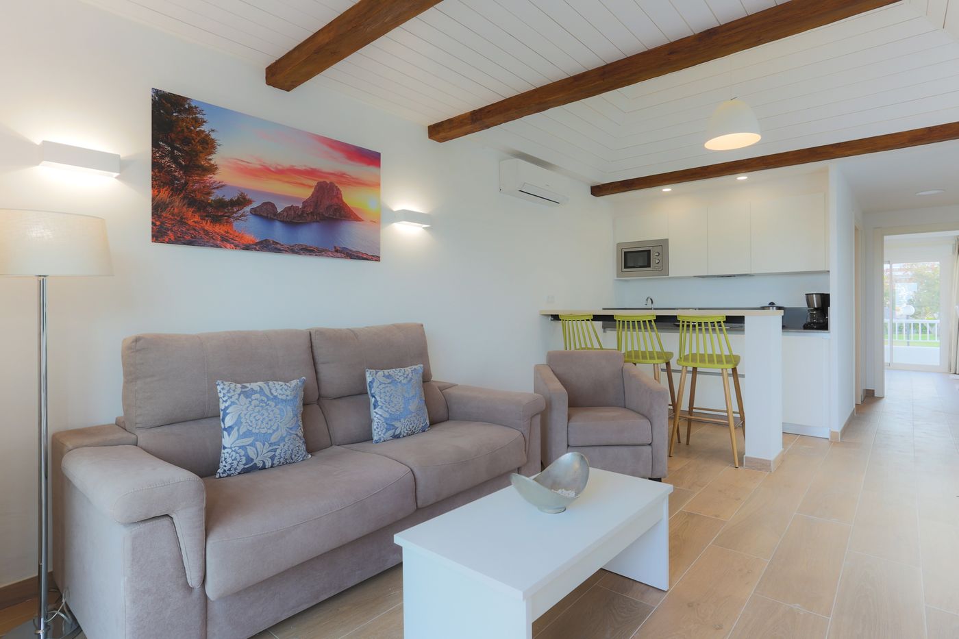 Camelina-Suites-by-Intercorp-Hospitality-Group-General-view-23