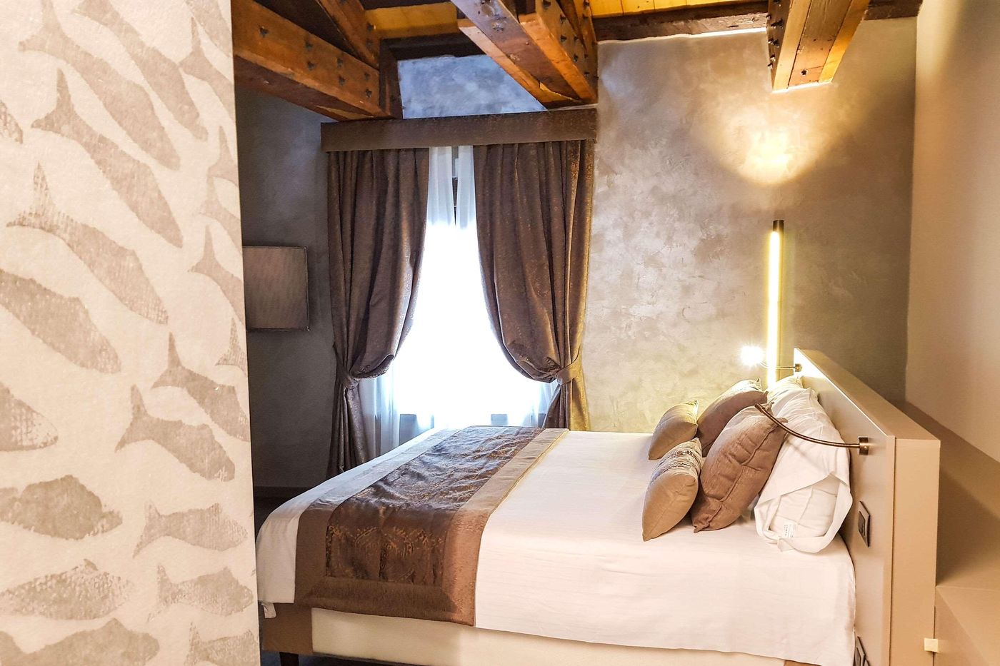 Hotel-Aquarius-Venice-Room-46