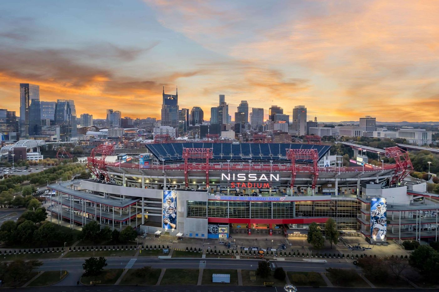 La Quinta Inn & Suites Nashville Downtown/Stadium-United States-NASHVILLE-General view-1