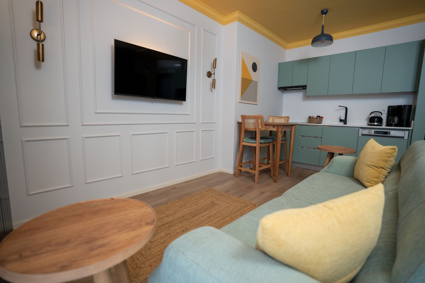 Bird-Nest-Suites-Room-27