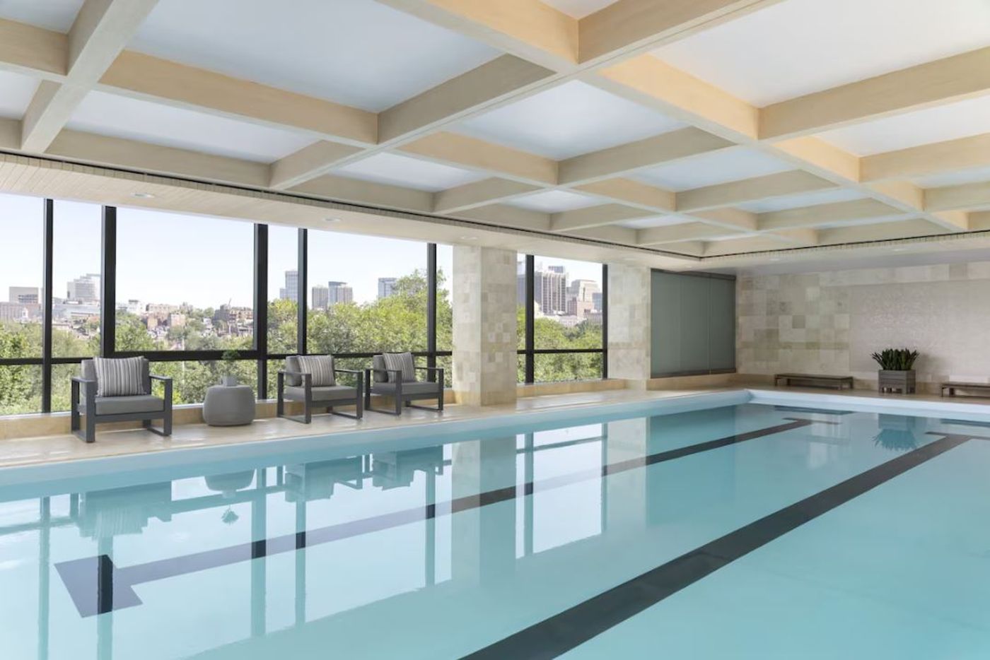 Four-Seasons-Hotel-Boston-Pool-58