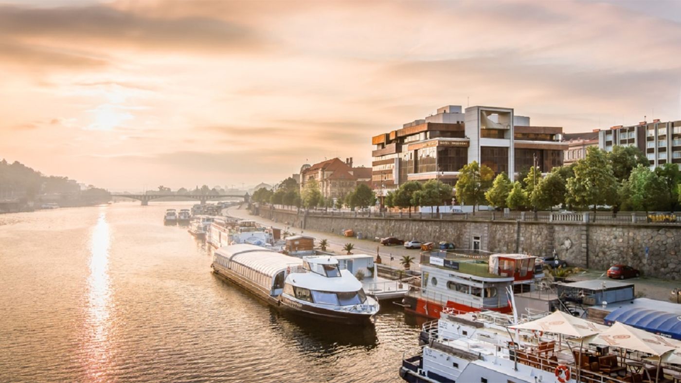 The-President-General-view-10