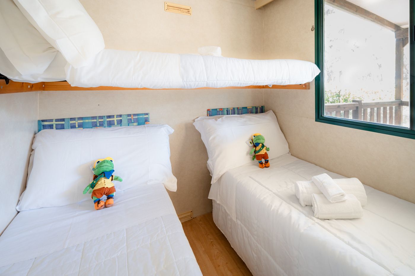 Club-del-Sole-Stork-Family-Collection-Room-57