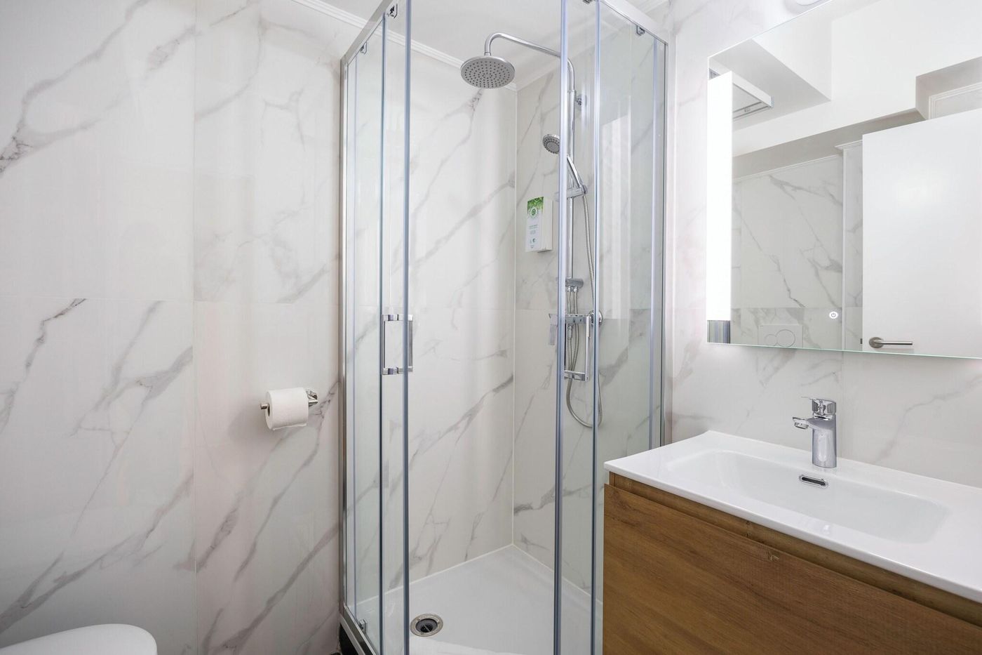 Le-Louise-Hotel-Brussels-Room-25