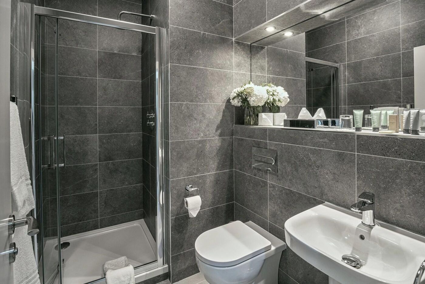 Glenroyal-Hotel---Leisure-Club-Room-34