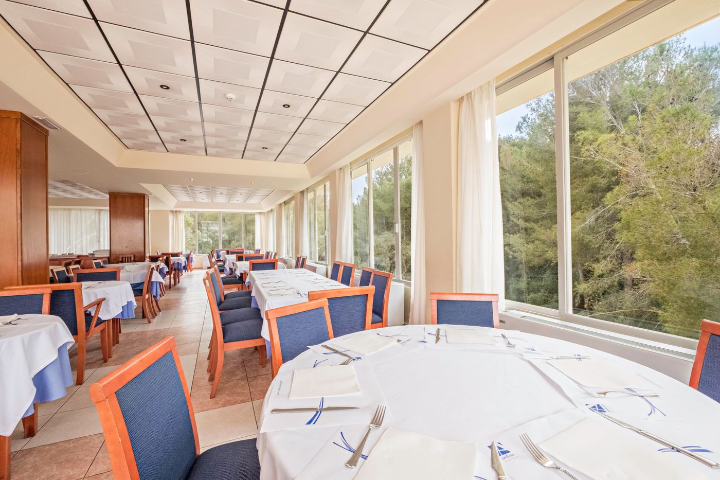 Azuline Hotel Bahamas & Bahamas II