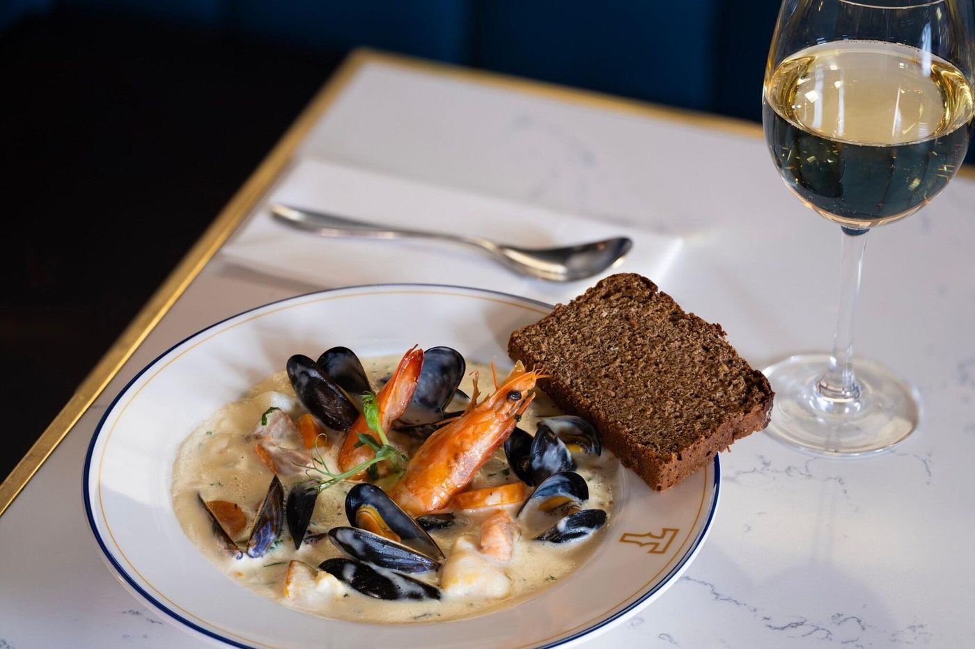 Aloft-Dublin-City-Restaurant-59