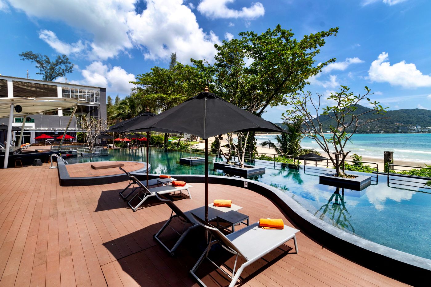 Novotel-Phuket-Kamala-Pool-9