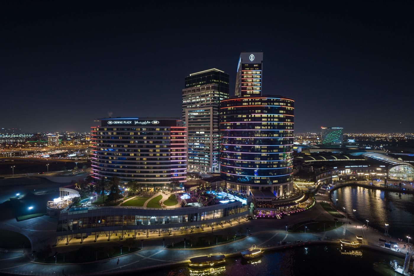 Crowne-Plaza-Dubai-Festival-City-Hotel-General-view-7