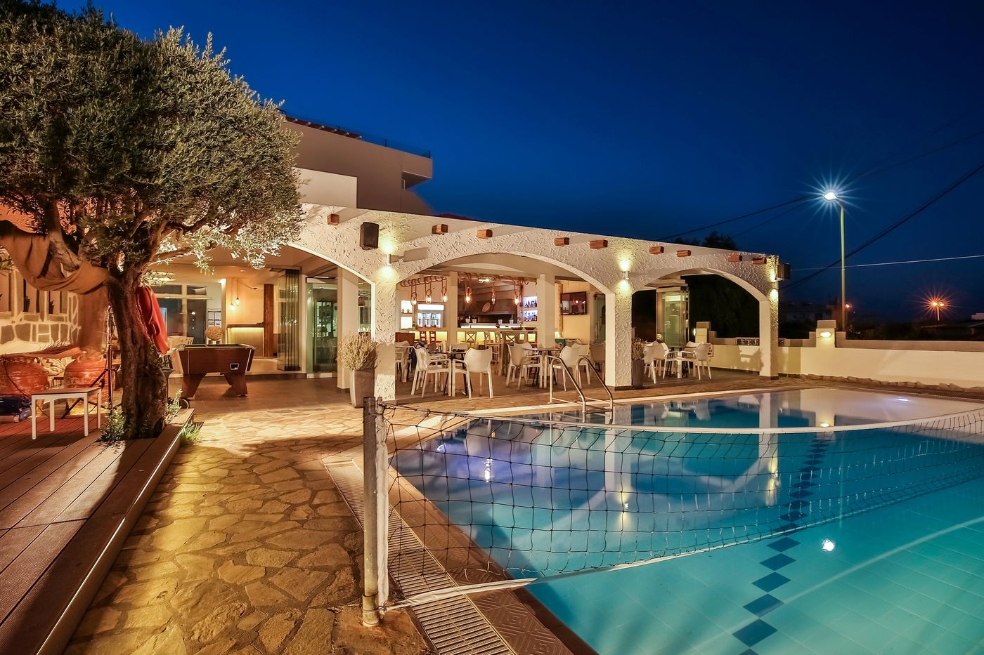 Malibu-Boutique-Pool-3