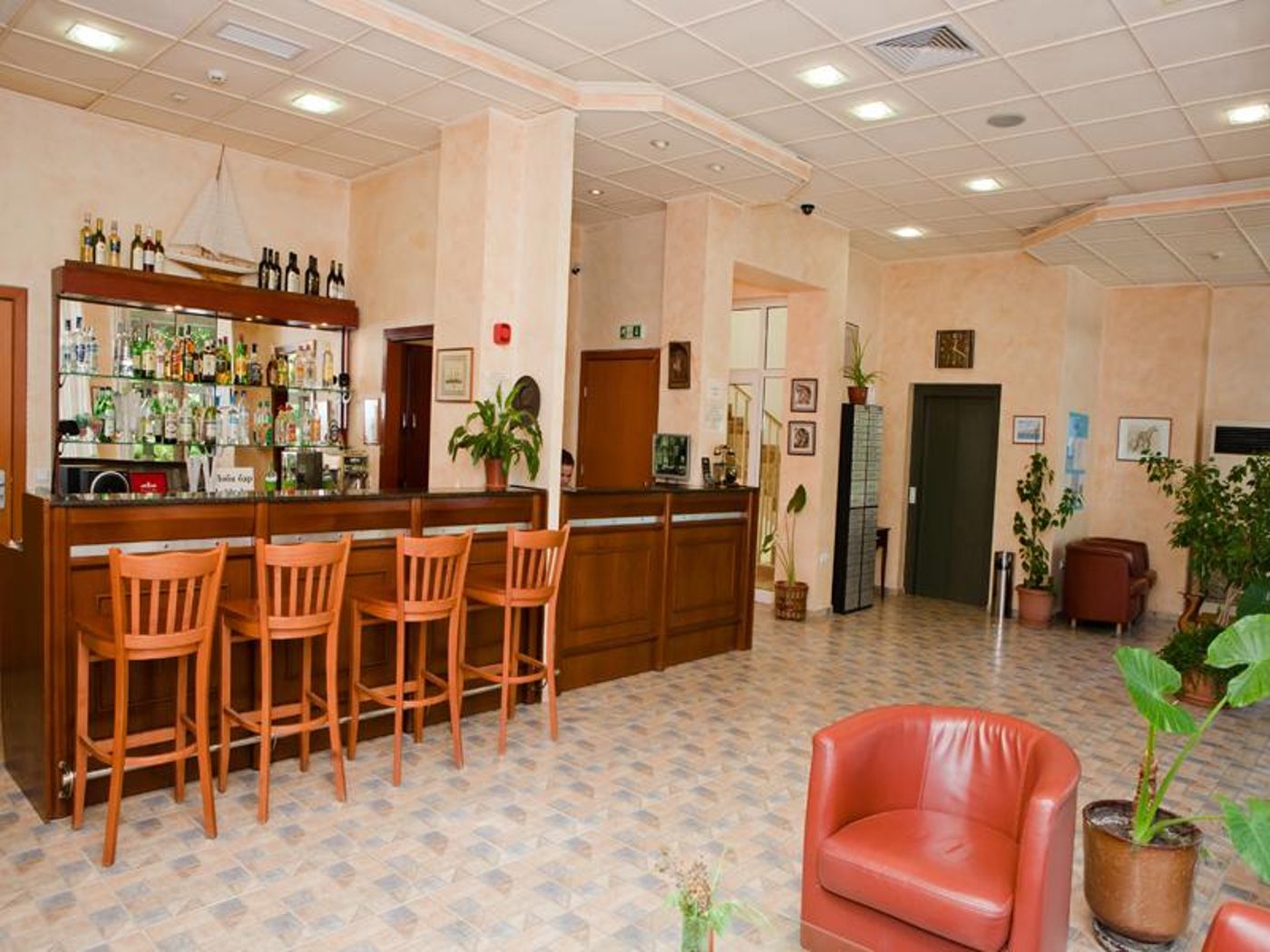 Joya-Park-Complex-Lobby-40