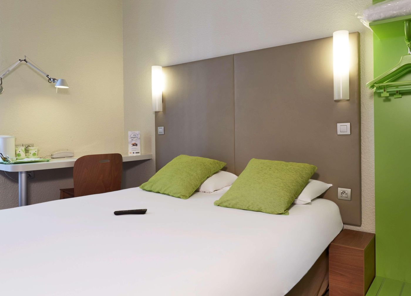 Campanile-Paris-Ouest---Levallois-Perret-Room-6