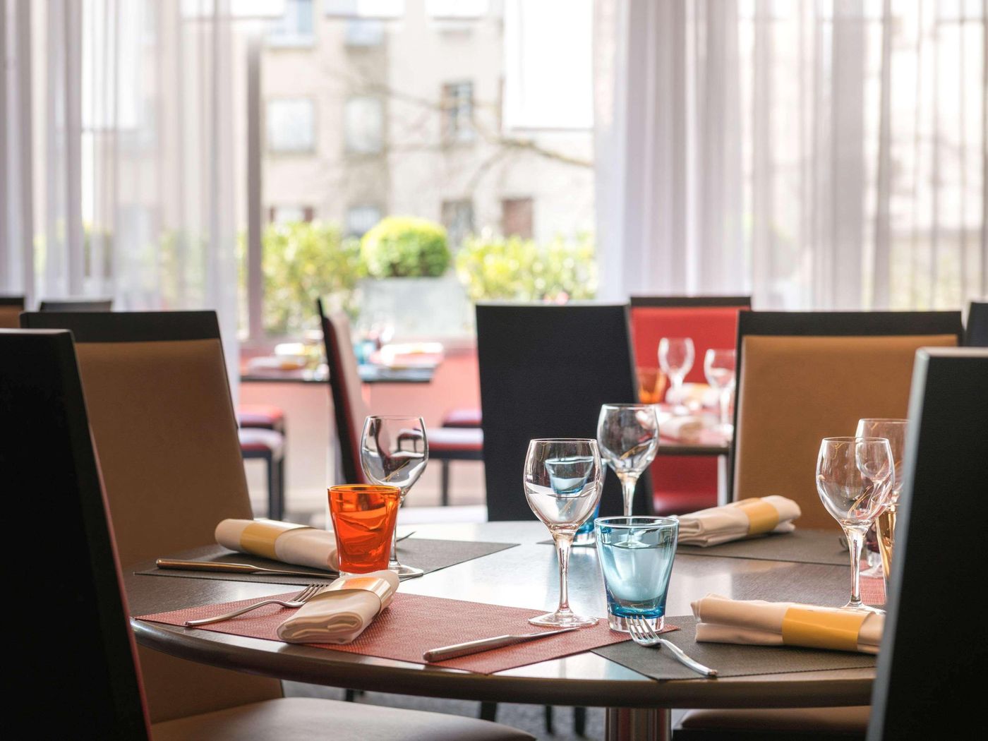 Novotel-Paris-Est-Restaurant-25
