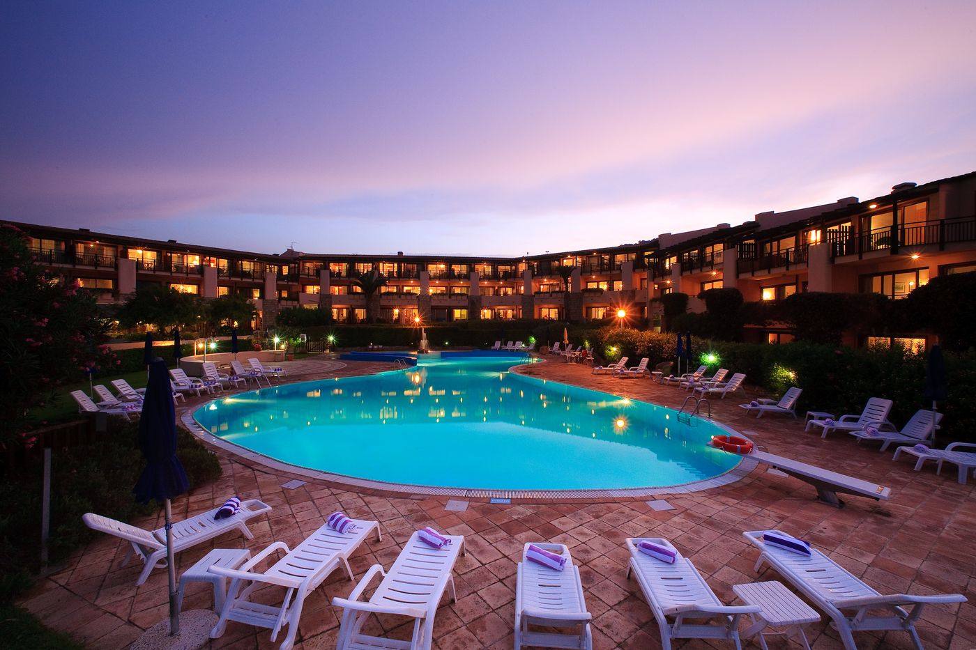 Swadeshi-Sporting-Hotel-Tanca-Manna-Pool-9