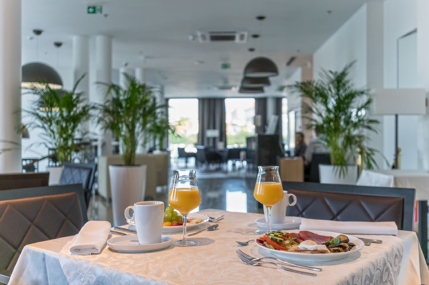 Hotel-Bellevue-Superior-City-Hotel-Restaurant-33