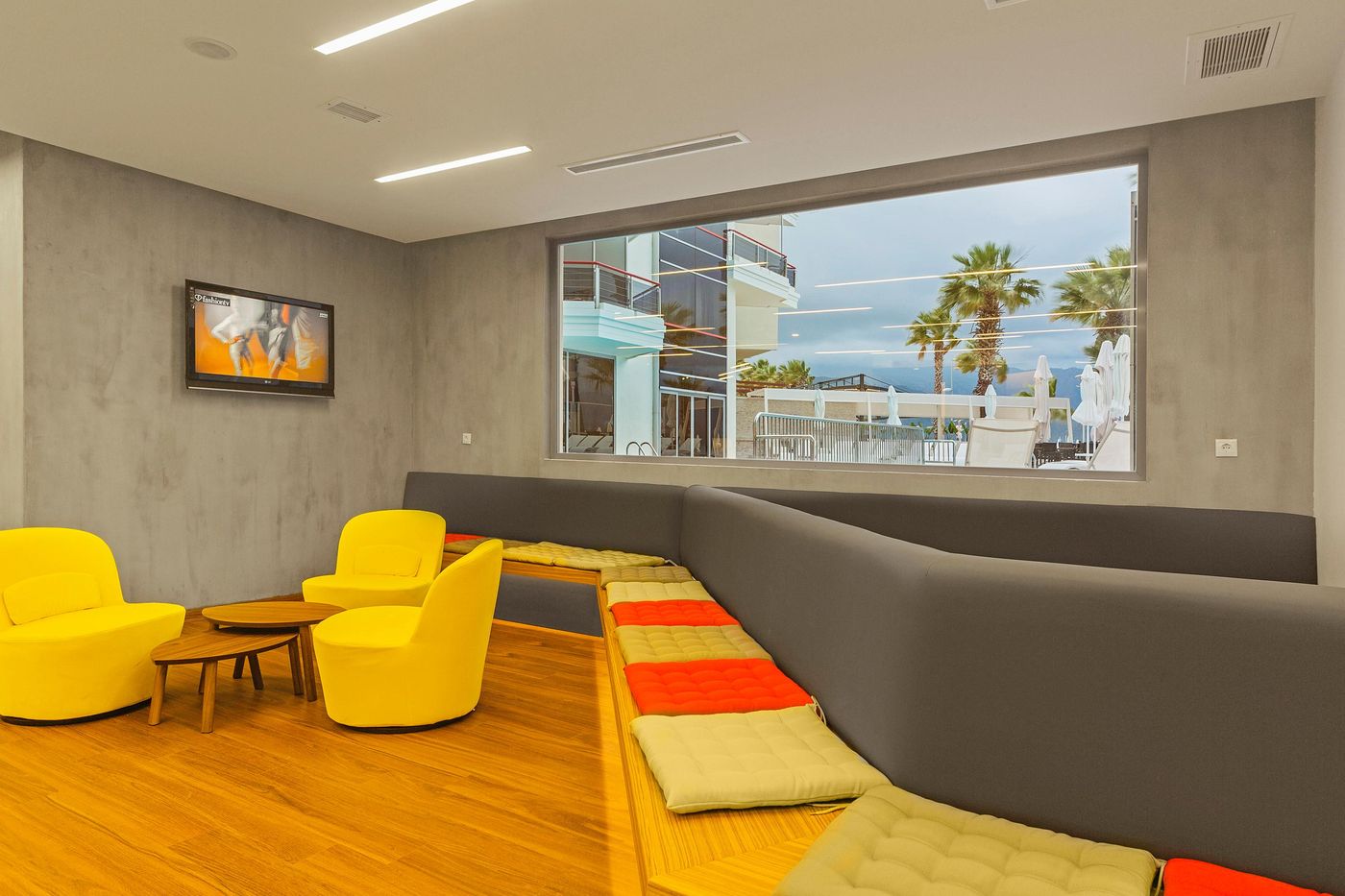 Poseidon-Hotel---Adults-Only-Lobby-30