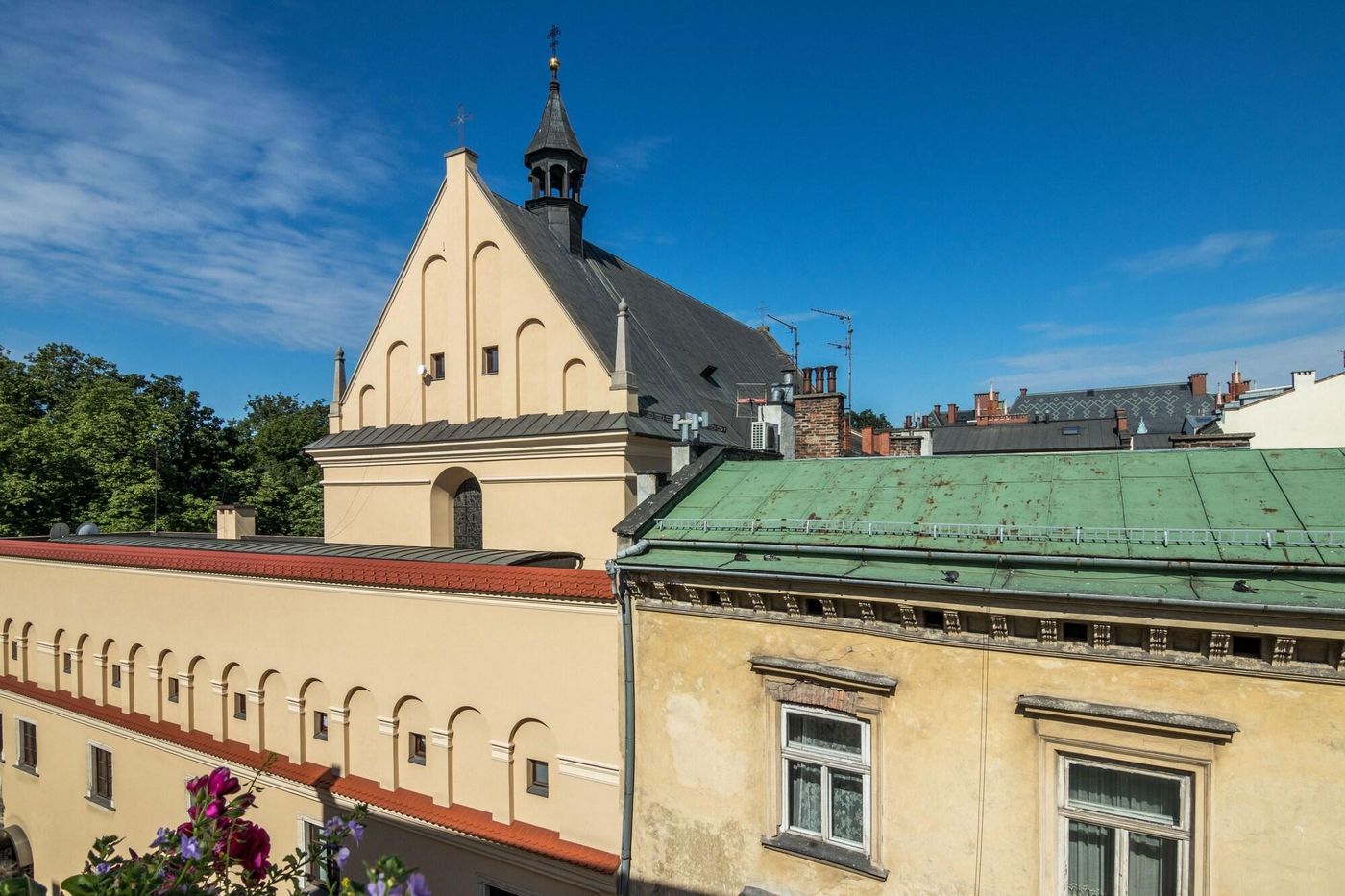 Unikat-Guest-Rooms-General-view-3