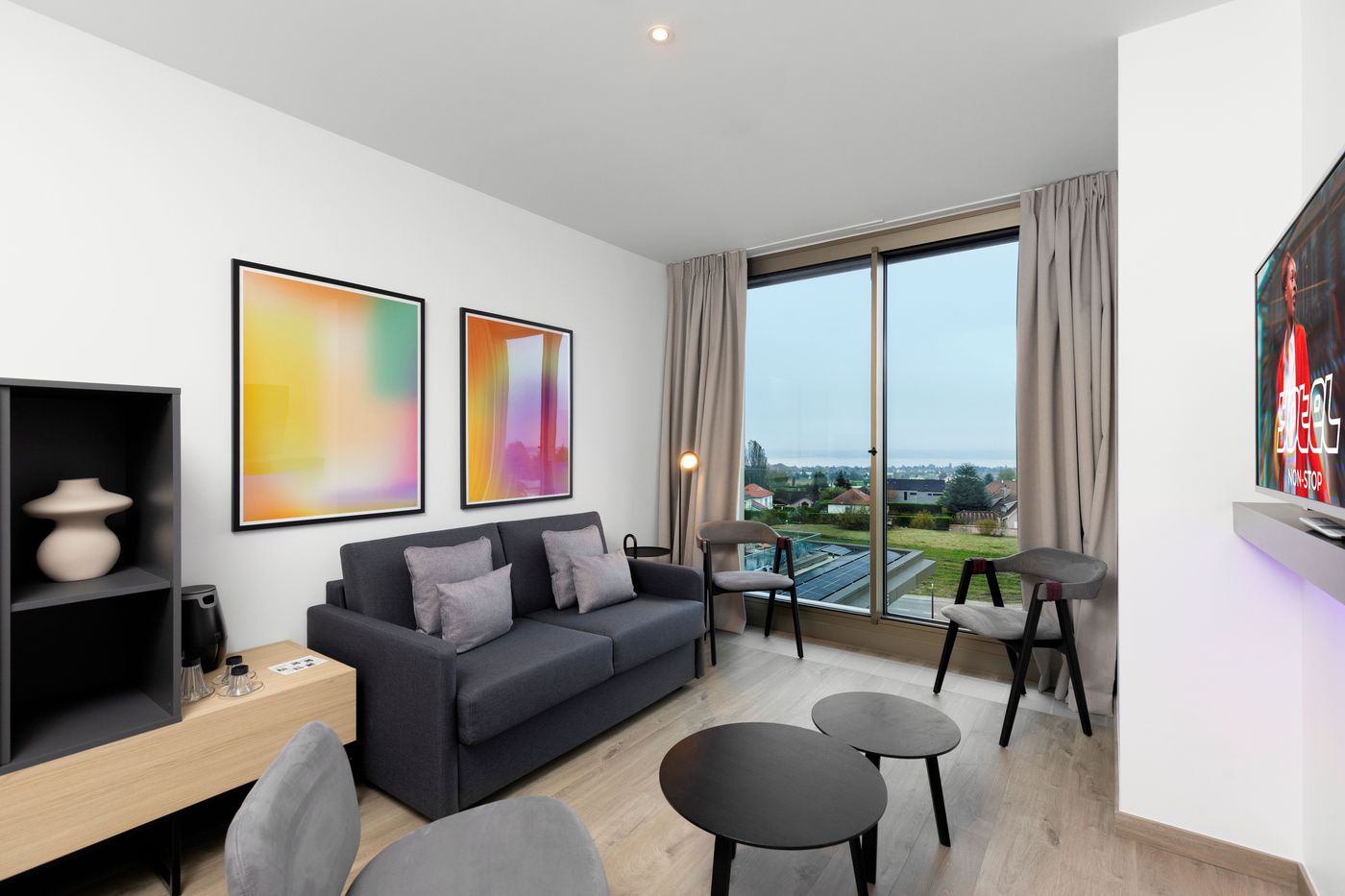 Yotel-Geneva-Lake-Room-9