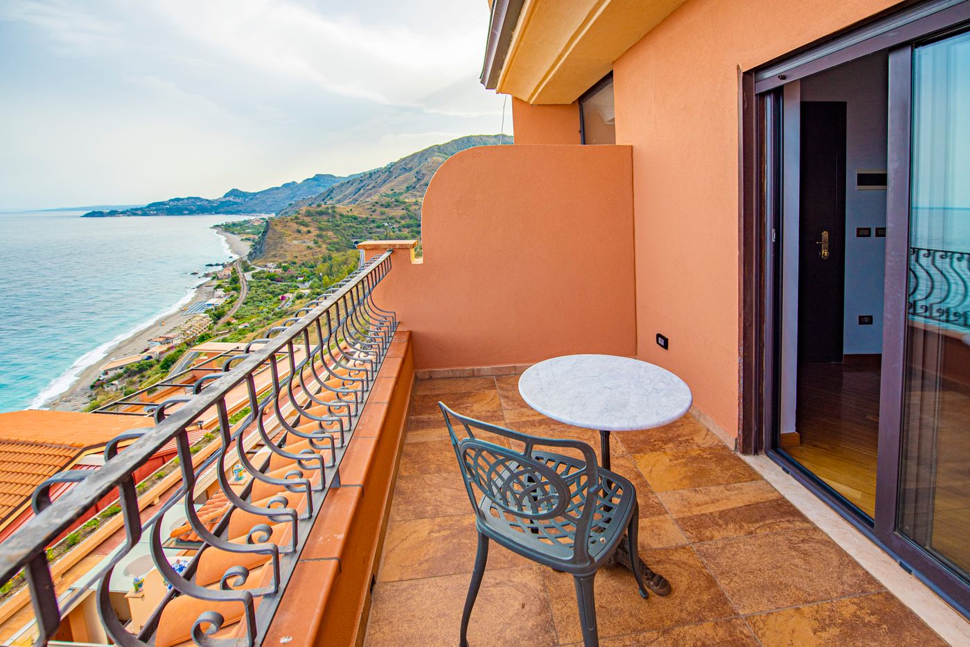 Baia-Taormina-Hotel-Room-59