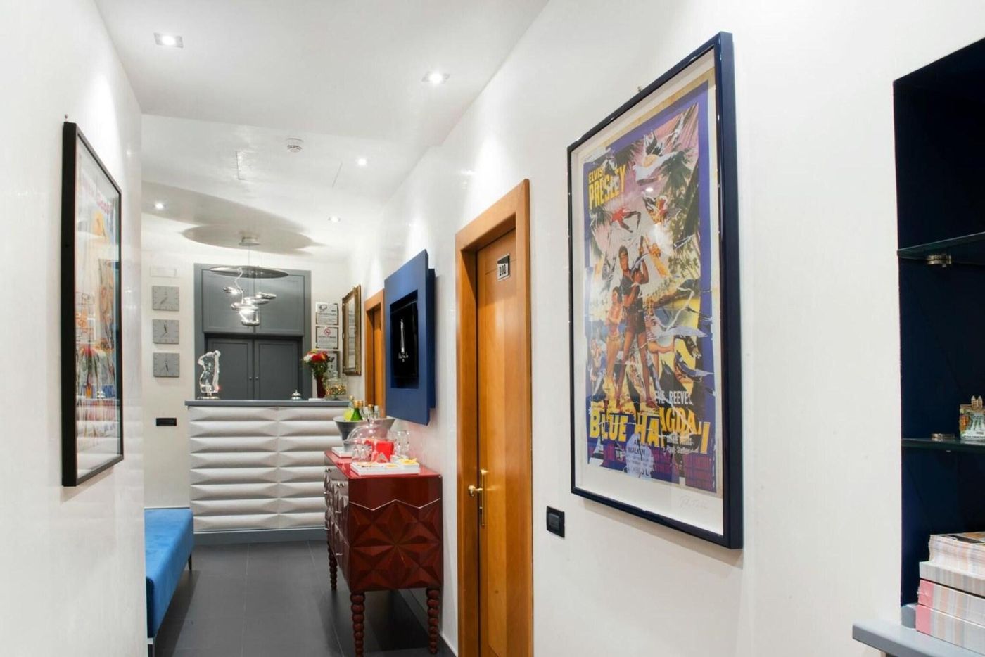 Relais-Forus-Inn-Lobby-22