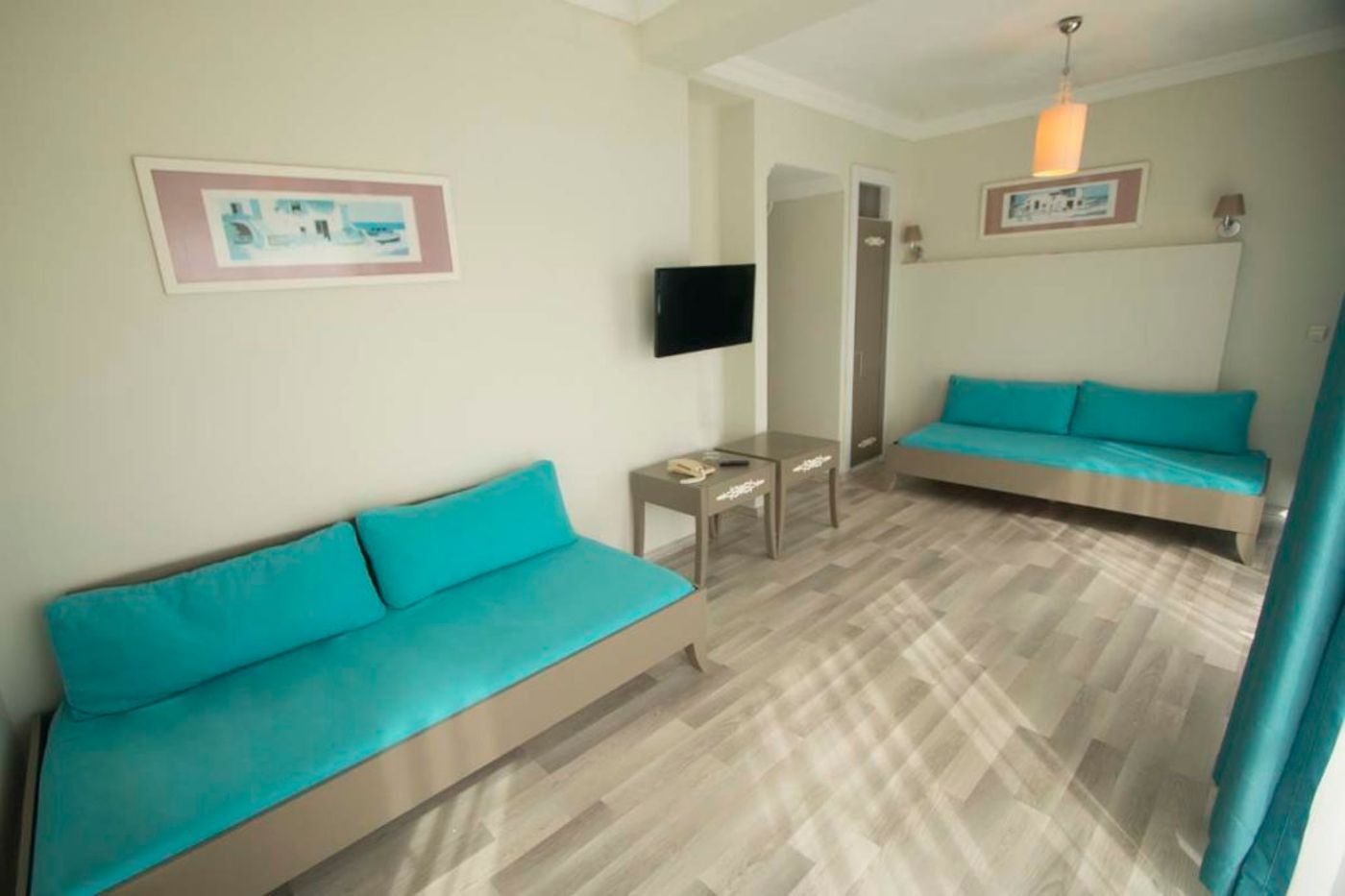 Sky Nova Suites Hotel