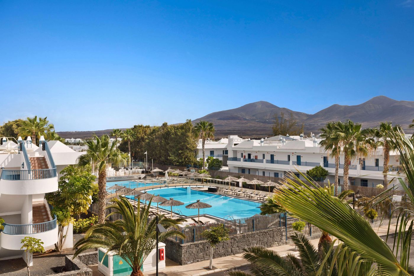 THB-Tropical-Island-Pool-9