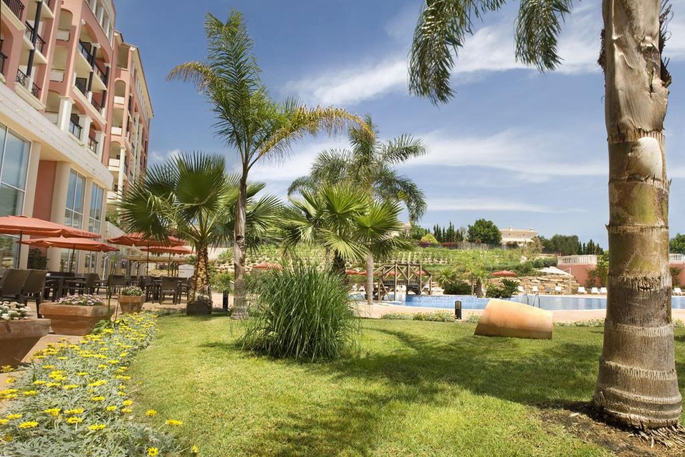Sercotel-Hotel-Bonalba-Alicante-Pool-6