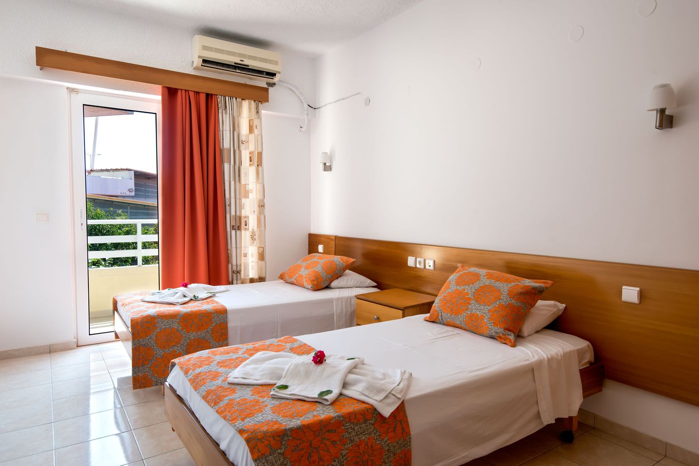 Georgia-Apartments-Room-37