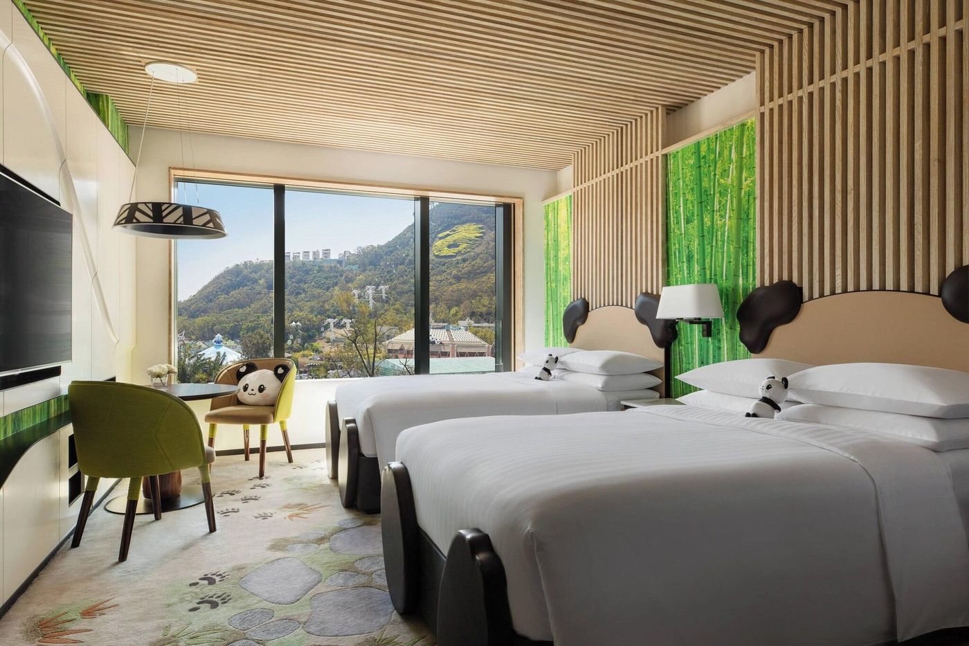 Hong-Kong-Ocean-Park-Marriott-Hotel-Room-10