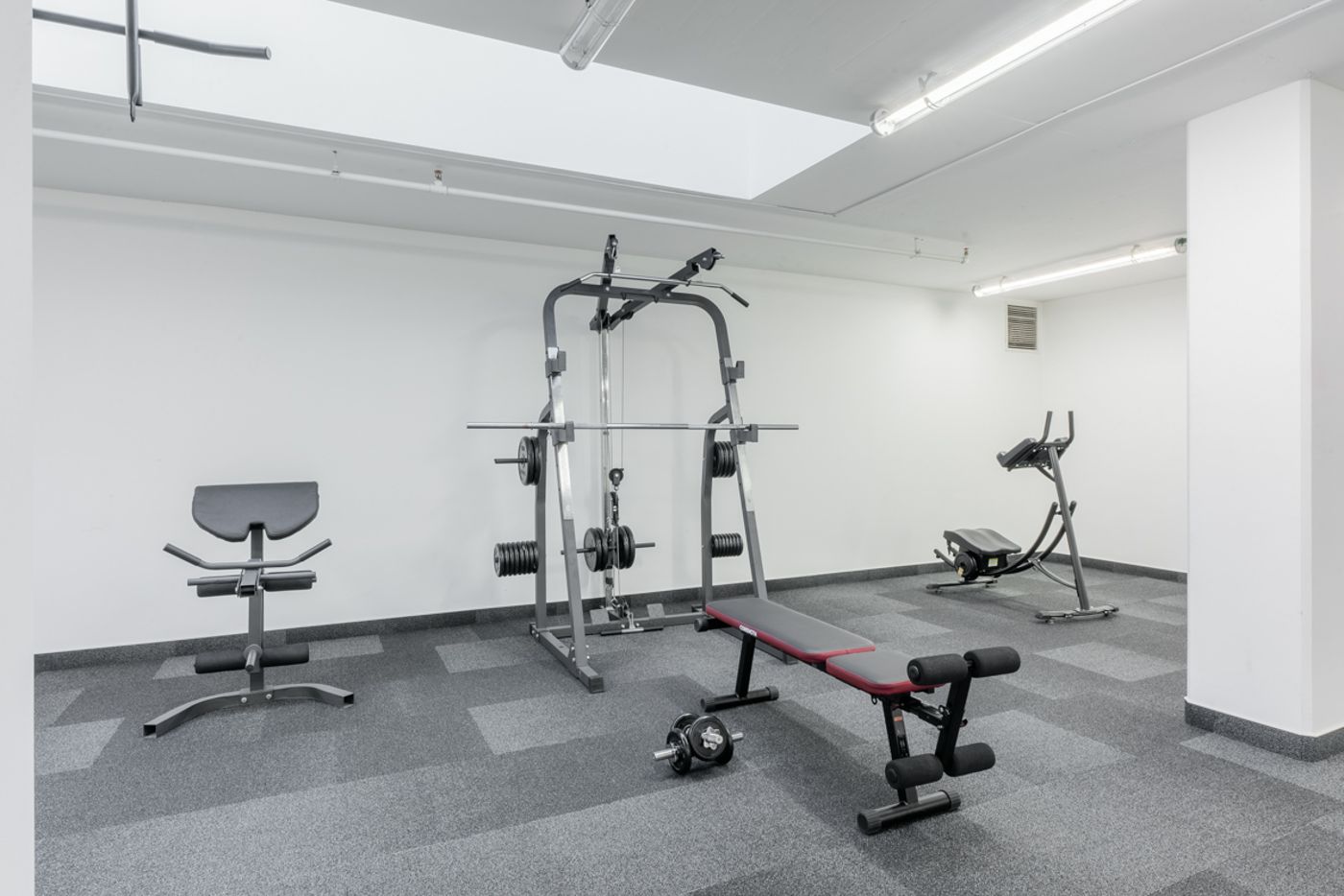 Akeah-Verdi-Budapest-Sports-and-Entertainment-31