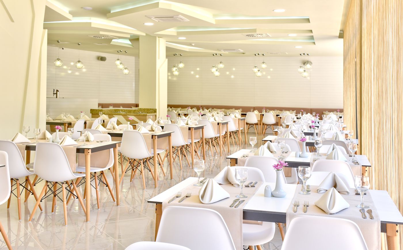 Grifid-Hotel-Foresta-Restaurant-8