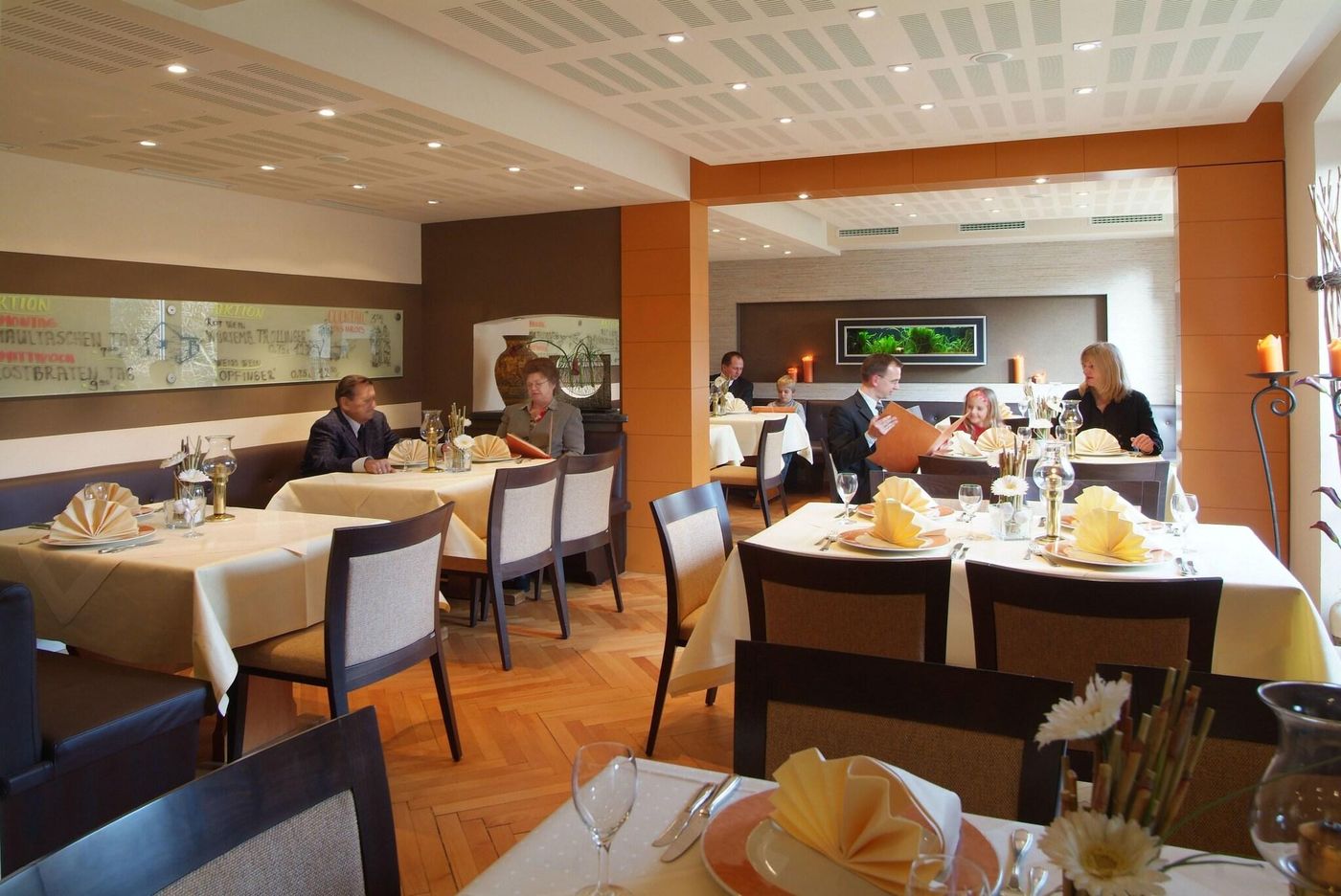 Römerhof-Germany-STUTTGART -Lobby-7