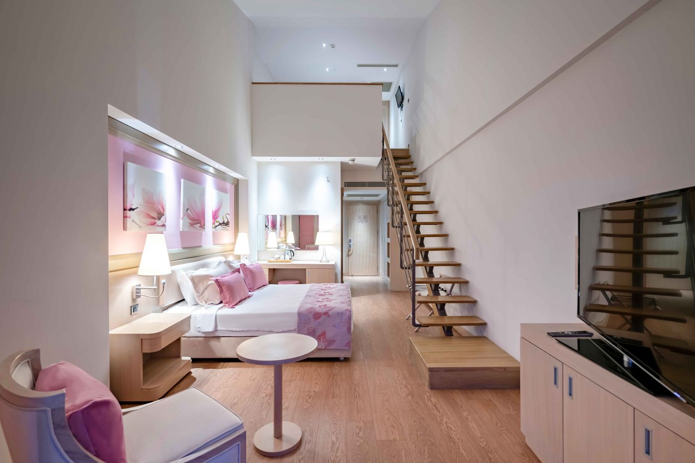 Royal-Teos-Thermal-Resort-Clinic---Spa-Room-37